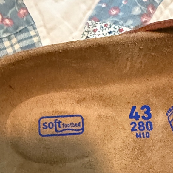 Birkenstock Ginger Brown Sandals with Silver Buckles - Picture 4 of 6